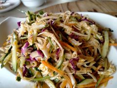 -三江鱼东北特色铁锅炖(骆驼店)