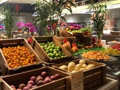 -三亚湾海居铂尔曼度假酒店