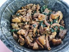 -墨脱石锅椰子鸡•海鲜糟粕醋(榆亚路店)