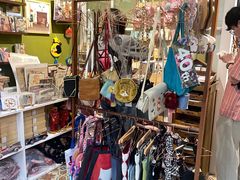 -恋物百货商店(华侨城店)