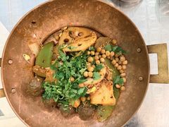 -成都你六姐·牛肉冒菜(上海环宇荟店)