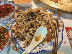 -哥老官重庆美蛙鱼头(日月光店)