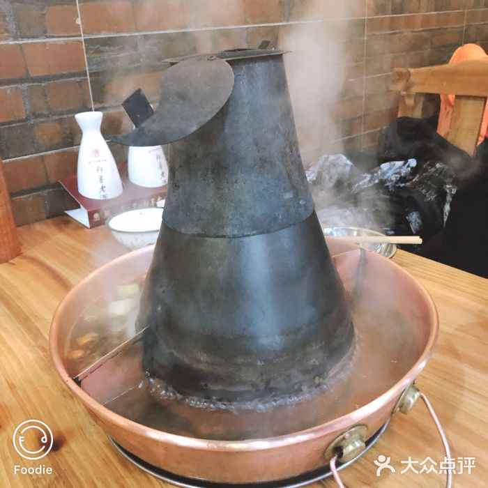 东镇老火锅(长春路首店)图片