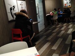 -肯德基(中纬店)