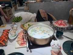 -椰子湾·海南火锅·糟粕醋·椰子鸡(正大广场店)