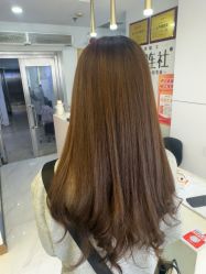 -镁连社·美联社