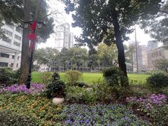 -上海市第八中学