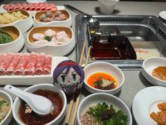 -海底捞火锅鲜切牛肉主题店(长寿路店)