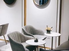 -Fridi Patisserie Cafe