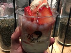 莓莓冰淇淋-喜茶(北京三里屯太古里店)