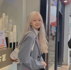-悠巷形象设计