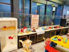 -萨卡屋亲子乐园·餐厅(龙山万物工场店)