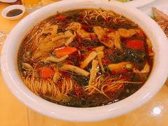 -山明水秀大饭店