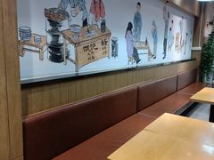 大堂-三好食堂(煎饺·馄饨·肉饼米线·盛世广场店)
