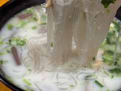 -鸭小妹鸭血粉丝(老门东店)
