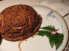 酱油卤肉炒饭-卯时·龙光雅宴·精致锡帮菜(惠山古镇店)