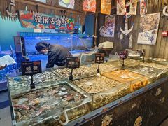 -领鲜活海鲜榴莲自助火锅(东门店)