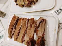 -清真·胖妈妈手抓餐厅(定西路长城宾馆店)