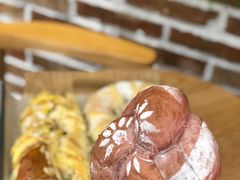 -焙丽拾光(麦凯乐直营店)