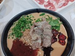 -沸炉重庆老火锅(军事博物馆店)