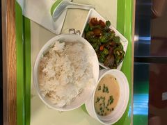 -老乡鸡(六安健康路加油站店)