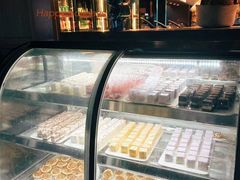 -阪尚皇·原切牛排·烤肉火锅自助(北京路店)