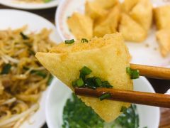 -正宗普宁豆干坊·洪记砂锅粥(红领巾路店)