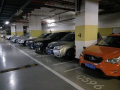 -北京银泰中心-停车场