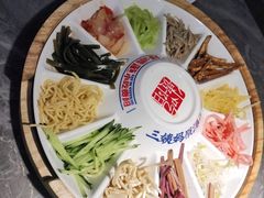 -怪噜范·老贵阳街头名小吃(世纪金源旗舰店)