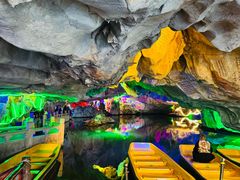 -星湖旅游景区七星岩