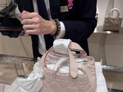 -Dior迪奥(海信广场店)