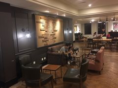 大堂-星巴克臻选(广州沙面店)