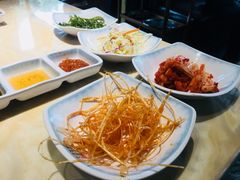 -唯成•韩国炭火烤肉 유성고기