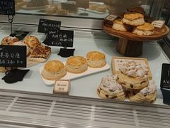 -SKROLL卡特司库·蛋糕定制·生吐司·司康(古北程家桥店)