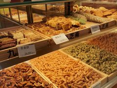 面包甜点陈列柜-九芝斋(解放路店)