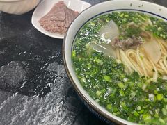 -云峰金顶兰州牛肉面(雄越店)