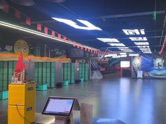 -极限PLAY运动娱乐新世界·团建派对表演休闲馆·室内高空游乐园