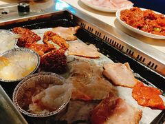 -爱客得牛排海鲜烤肉·火锅自助(春熙路黑金好店)