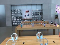 -Apple零售店(华贸购物中心店)