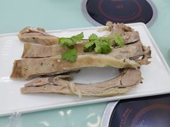 -伊源鼎盛餐饮服务有限公司