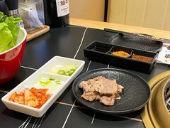 -極屋鮨牛 · 烧肉酒场(时代C馆店)