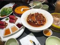 -蝴蝶里·粤菜·点心(滨江龙湖店)