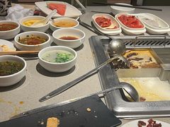 -海底捞火锅(新松江路店)