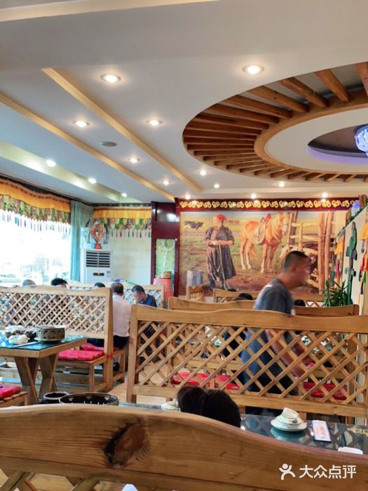 牧人嘎查蒙餐(富强路店)大堂图片