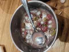 -成都你六姐·牛肉冒菜(信泰中心商场店)