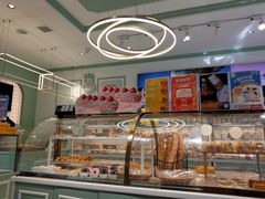 面包甜点陈列柜-金凤成祥(为公桥店)