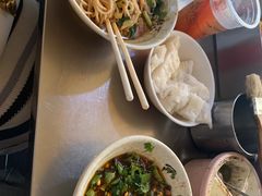 -余庆小吃(小吃一条街店)