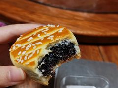 -鲍师傅糕点(江苏路店)