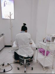 -痘敏医生专业祛痘连锁