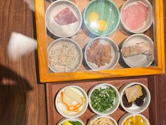 招牌云南传统过桥米线-良米山·云南野生菌过桥米线(上海首店)